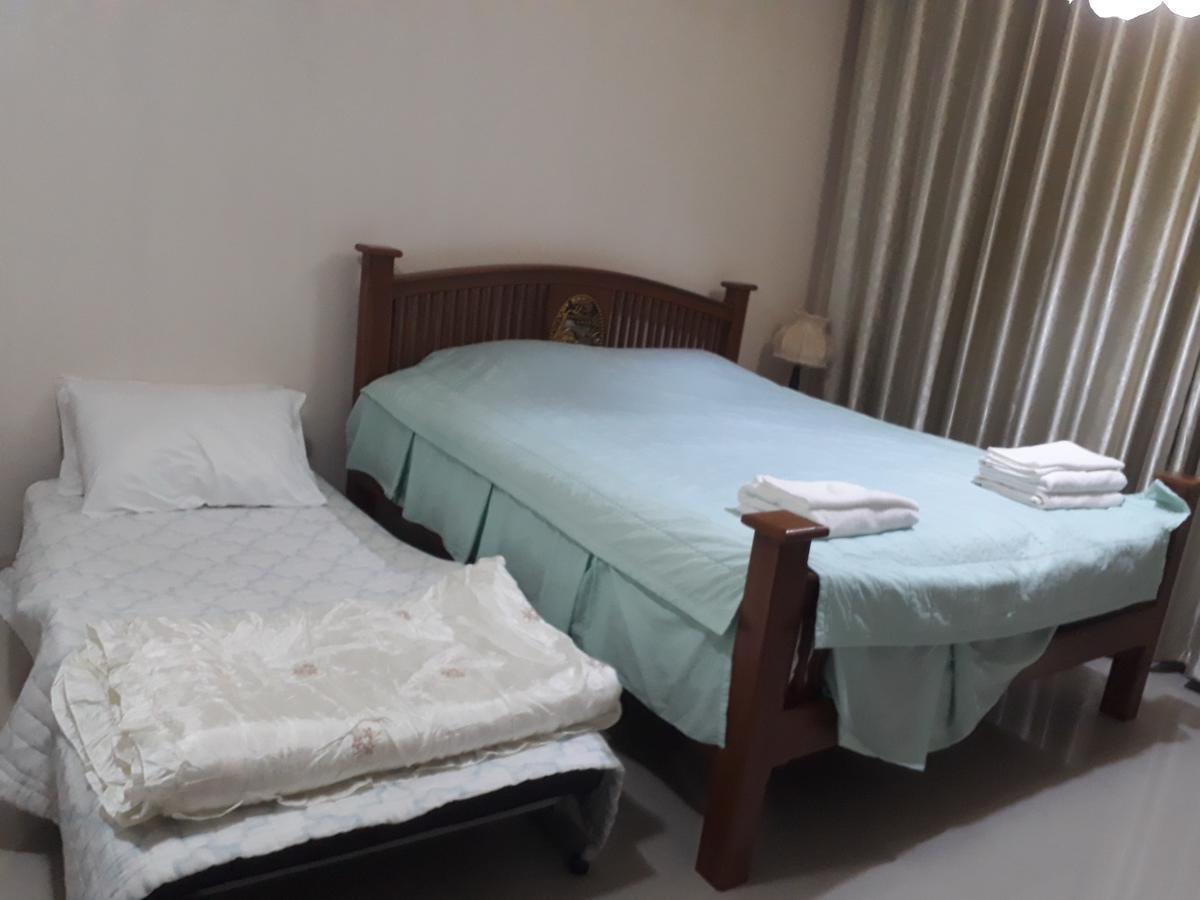 Farsai Homestay Lop Buri Zewnętrze zdjęcie